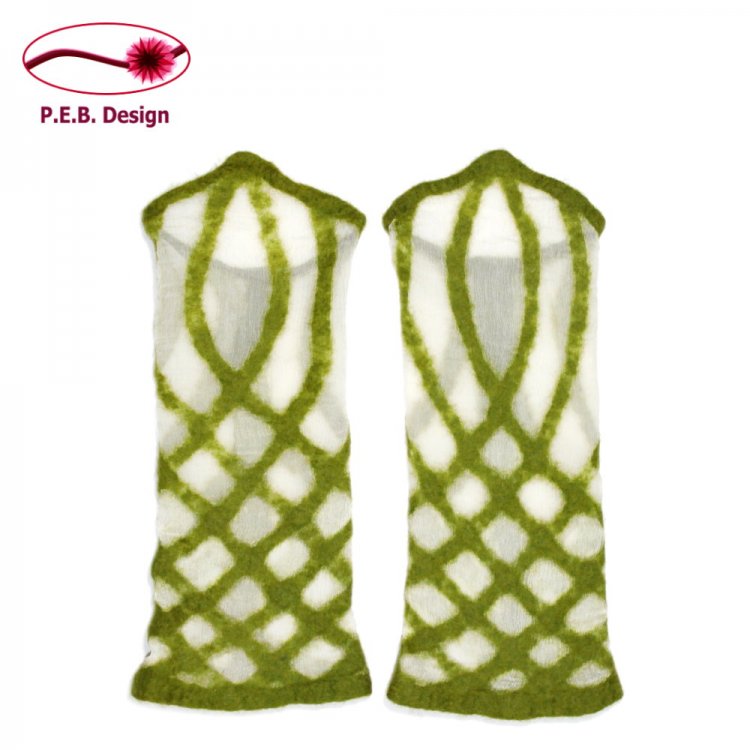 Silk Arm Warmers "Elf" Natural White-Moss Green - Click Image to Close